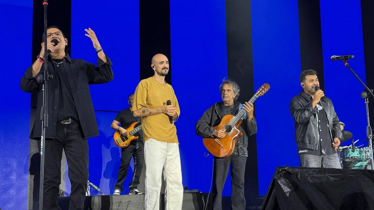 Los Nocheros y Abel Pintos compartieron escenario. (Fotos: Martín Yori/Cadena 3)