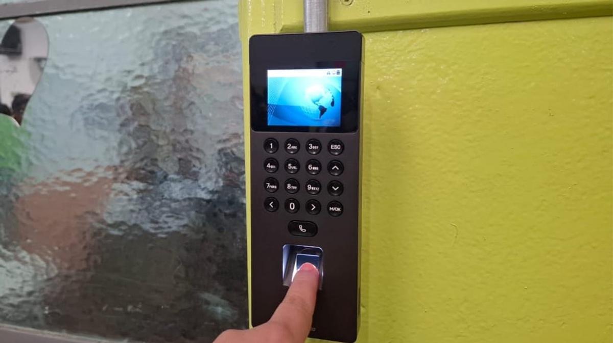 Digitalizan el presentismo docente en todas las escuelas de la Ciudad