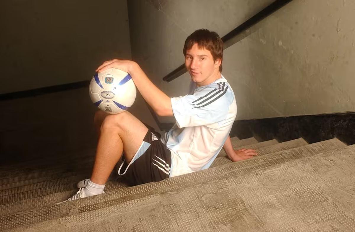 El primer partido de Lionel Messi con la Selección argentina.