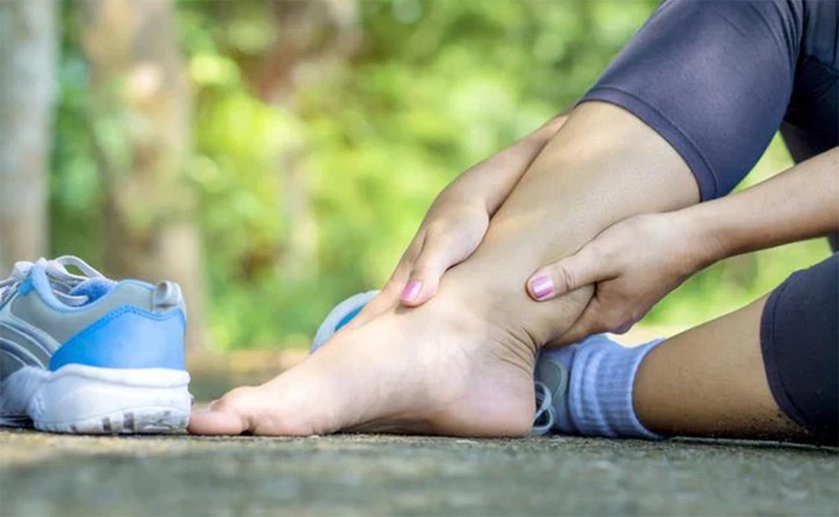 Ilustrativa. El calzado y los dolores de pies.