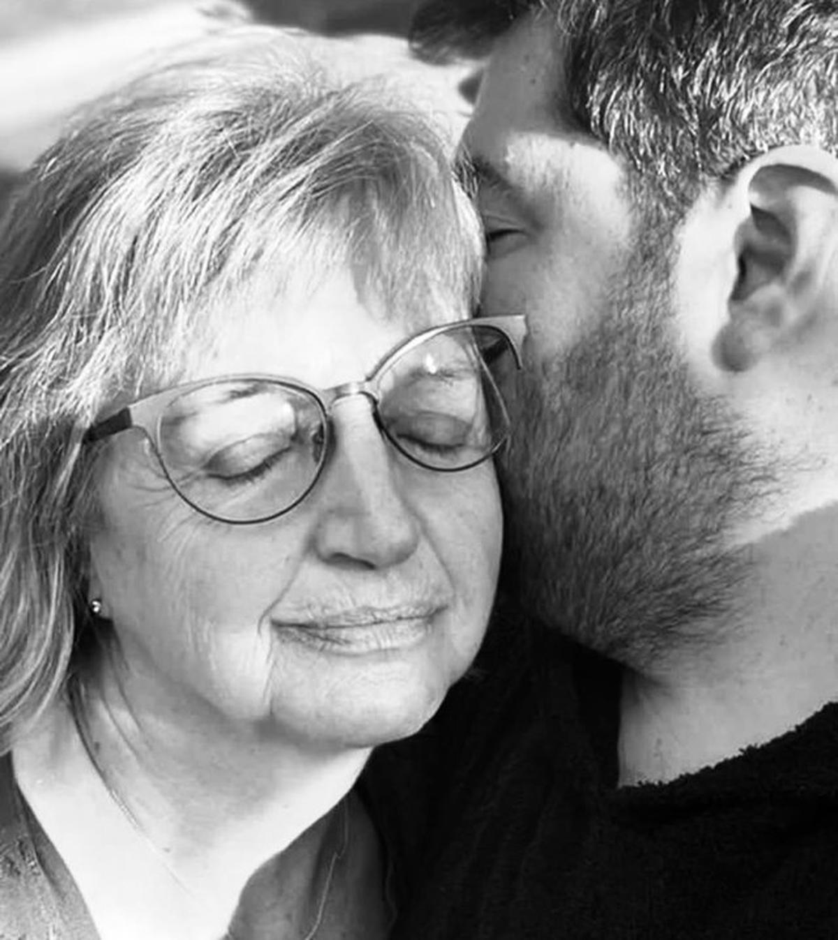 Dario Barassi recordó a su madre.