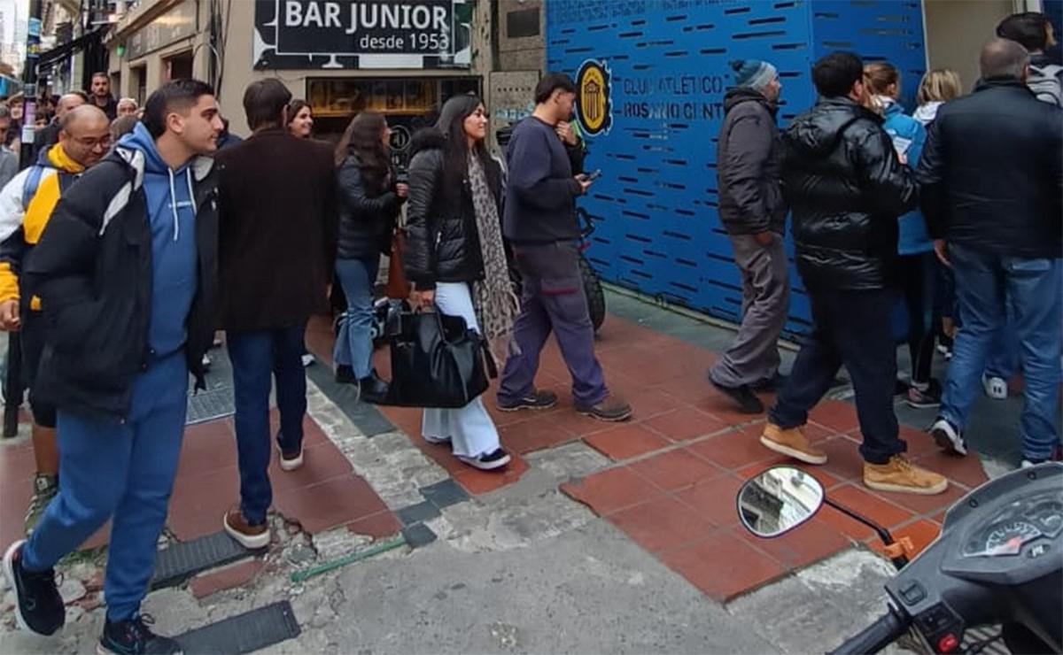 AUDIO: Locura por Di María: filas para pagar el abono de Central en el primer día. 