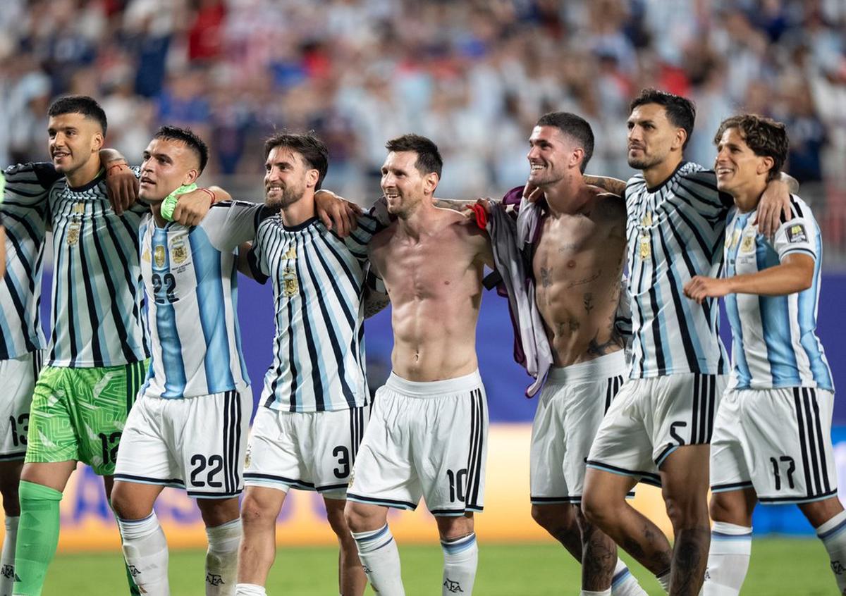 El festejo final tras el pase a semis.