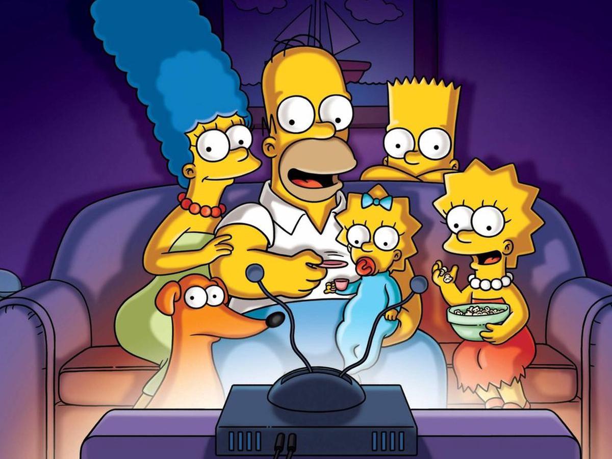 Los Simpson en su living, frente a la TV. Foto: Agencia NA.