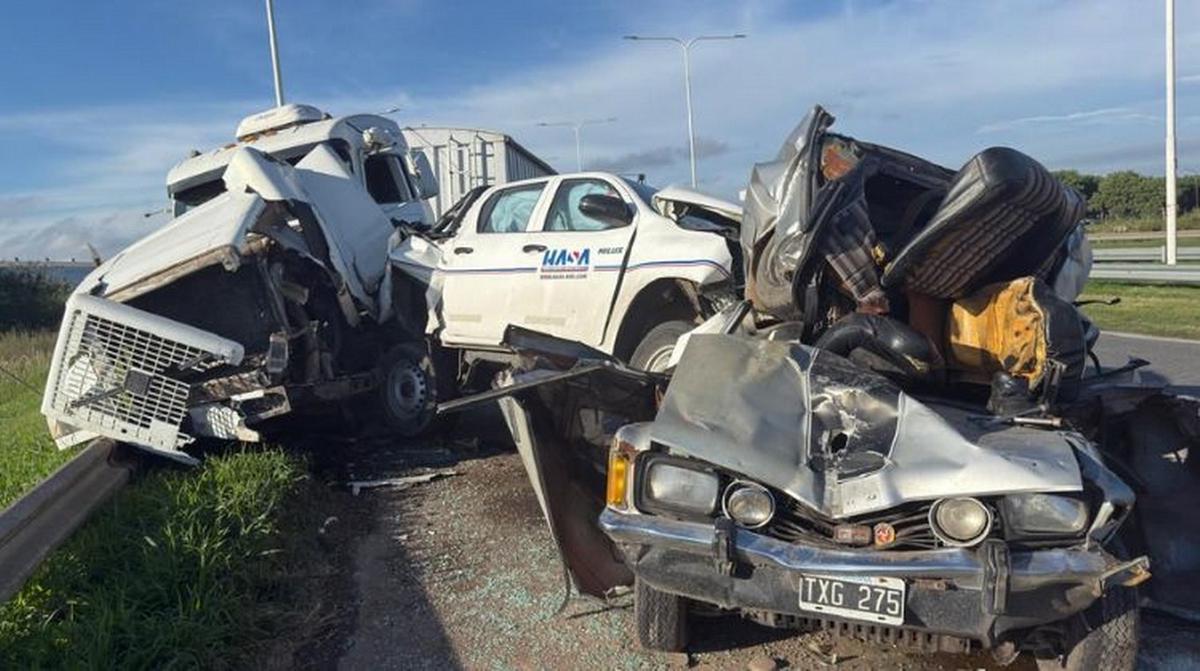 Accidente en la autopista Rosario - Santa Fe.