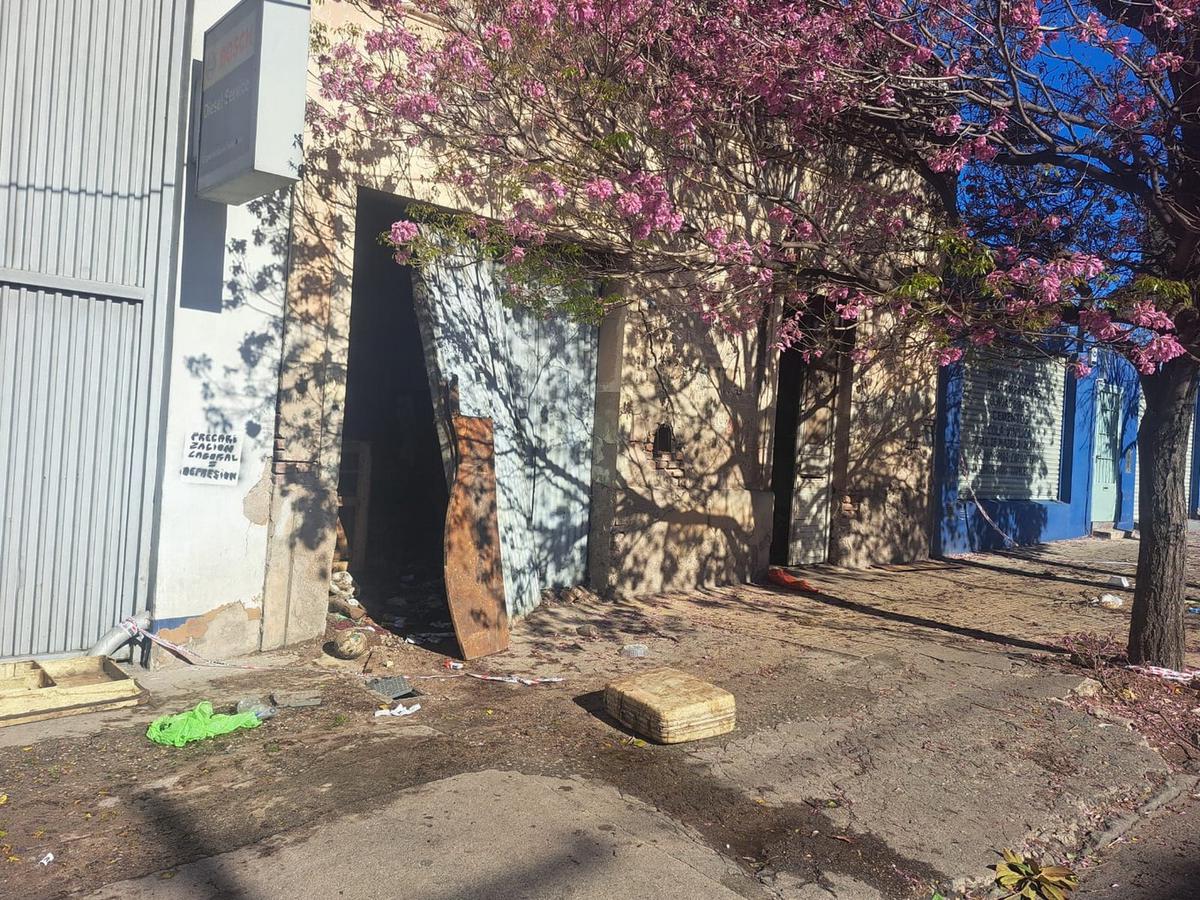 Dos niños y un adulto murieron tras un incendio. (Fernando Barrionuevo/Cadena 3)