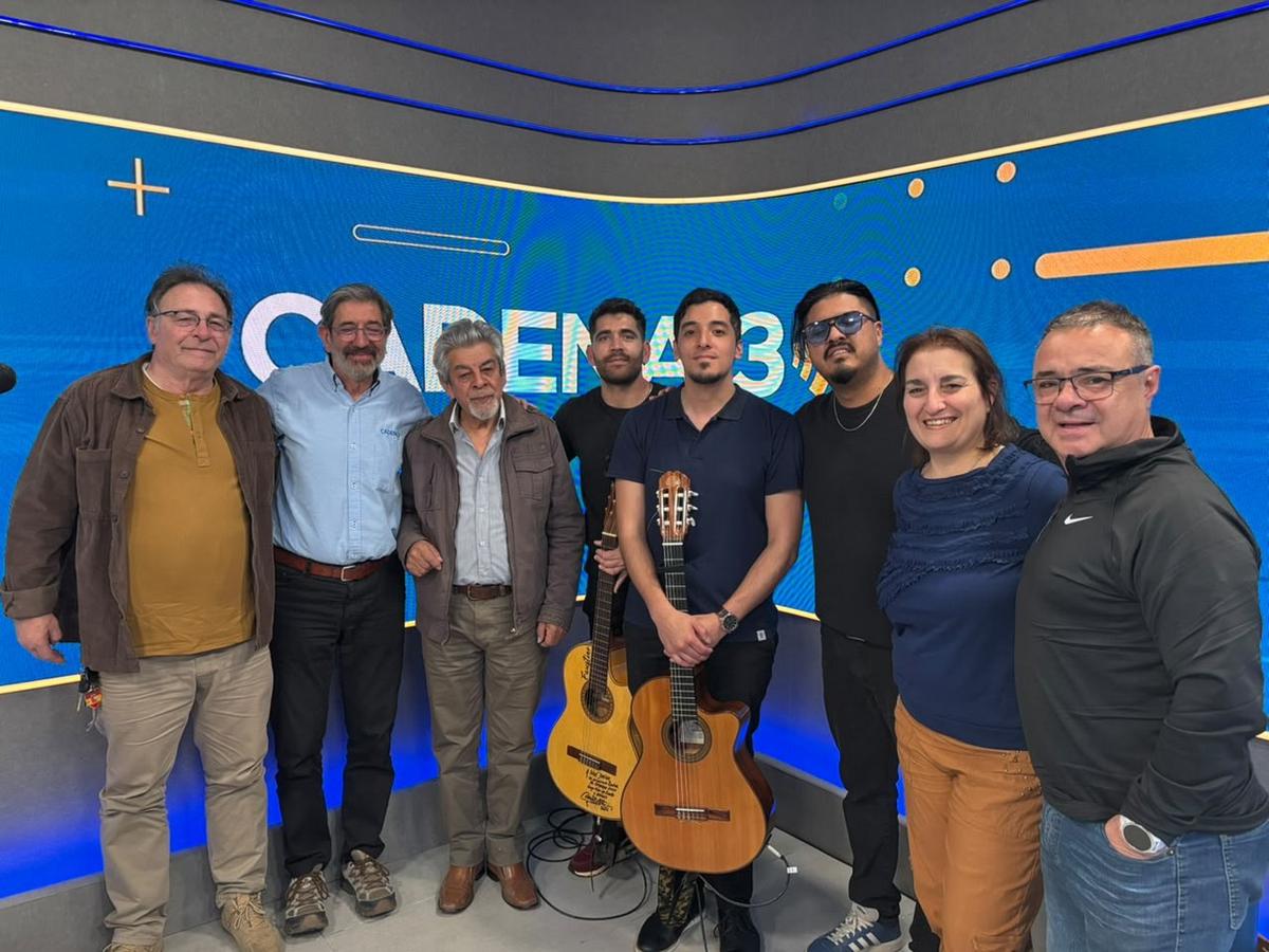 Daniel Altamirano y Queimada, en Cadena 3.