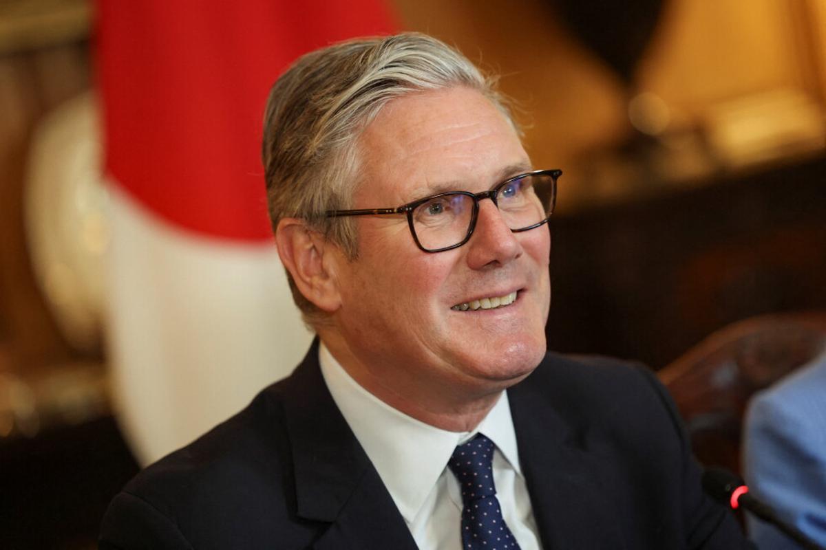 Starmer dice que Reino Unido prohibirá a menores de 16 usar varias aplicaciones de redes sociales