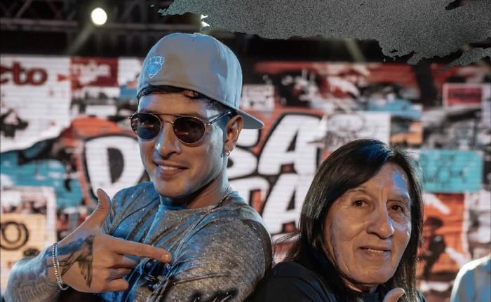 DesaKTa2 y Dany Lescano revivieron un himno de la cumbia villera: "Sos un botón"