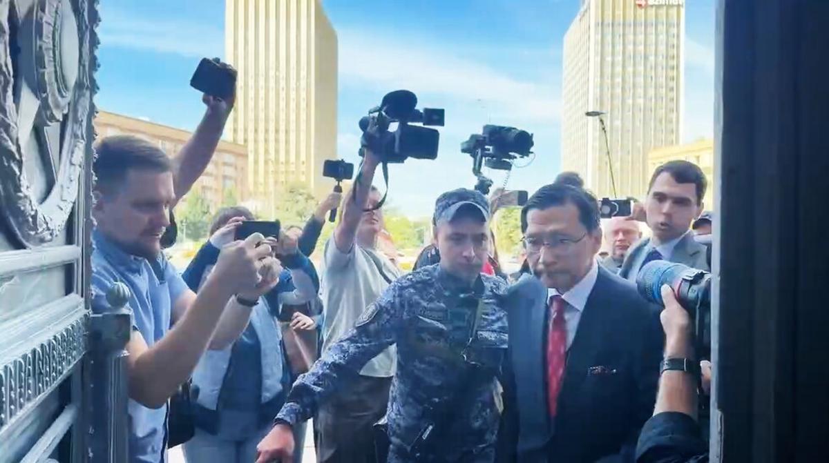 Rusia convoca a embajador japonés tras visita de Putin a islas disputadas