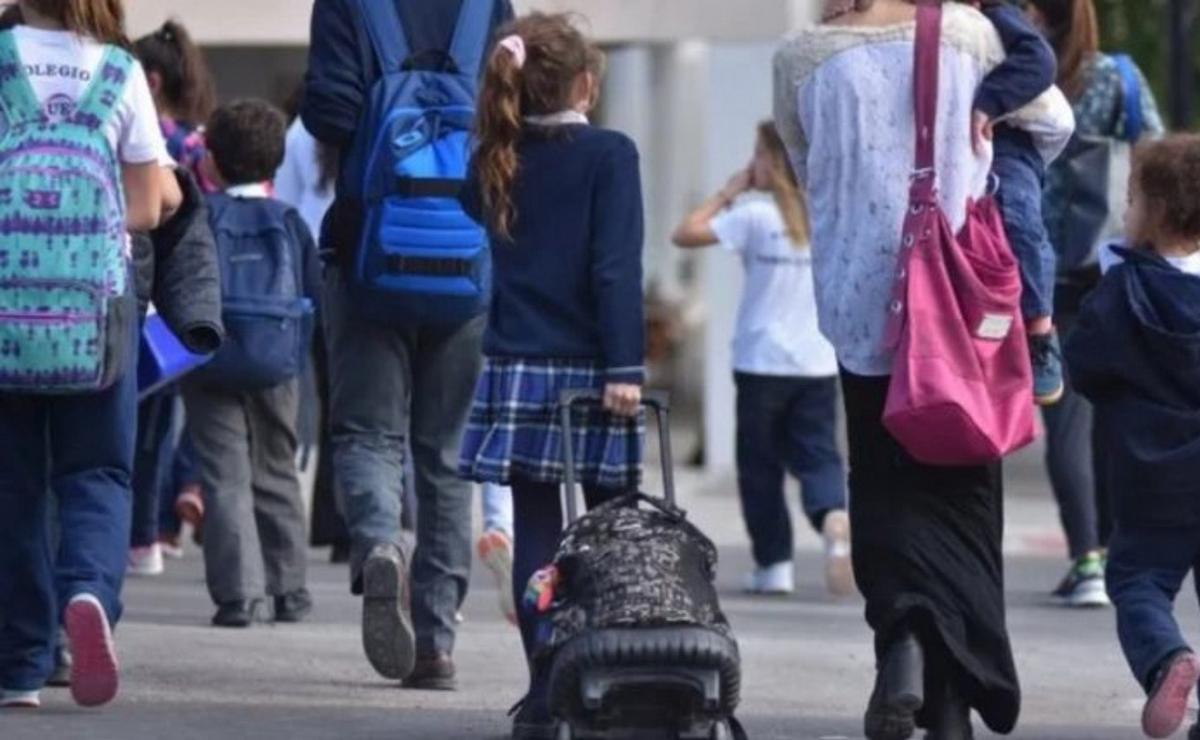 FOTO: Fuerte suba de precio en matrículas de escuelas privadas de Córdoba.