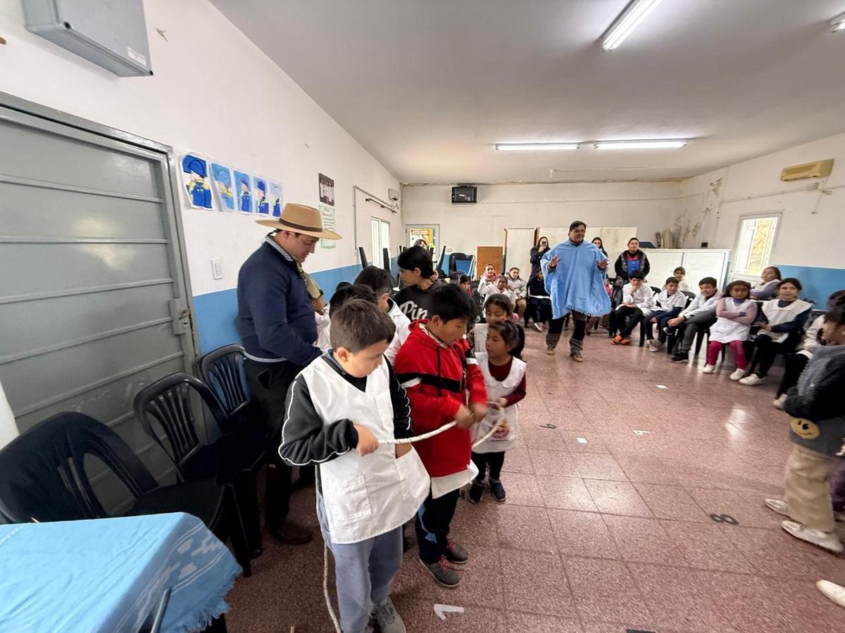 Valores: una cabalgata educativa lleva el legado de San Martín por el interior de Córdoba