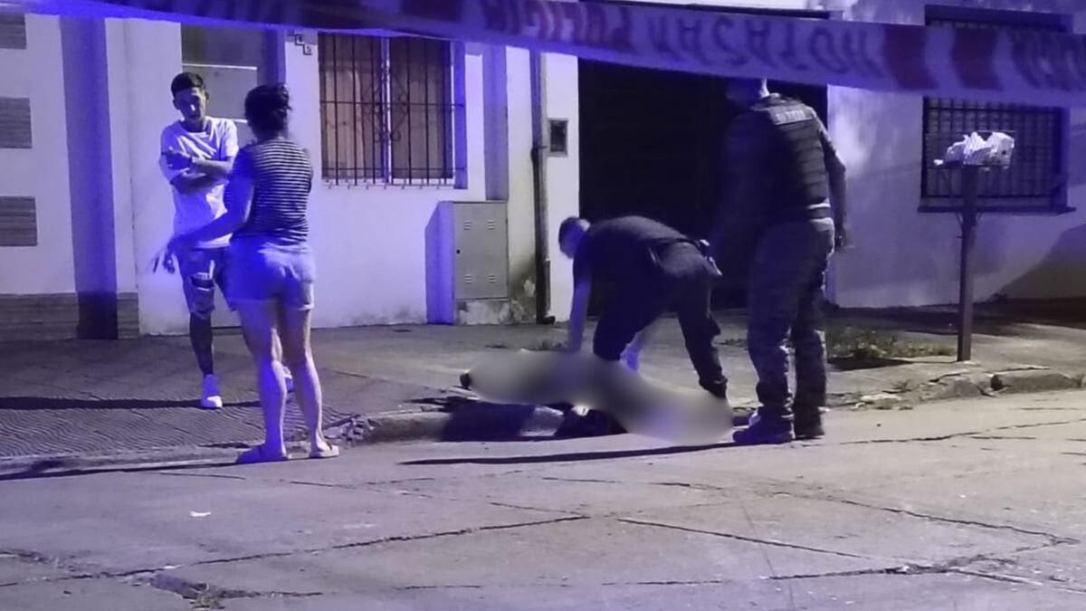 Un gendarme mató a un delincuente durante un intento de robo en Aldo Bonzi