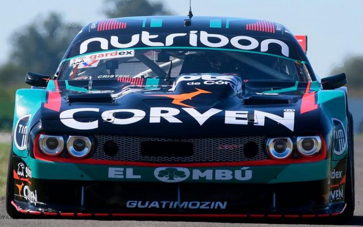 El joven Marco Dianda y su Dodge quieren dejar su marca en Rafalea