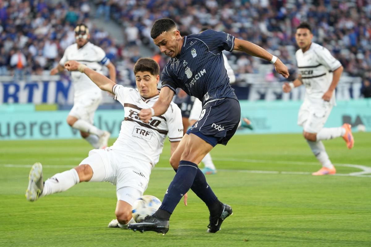 Talleres recibe a Platense en el Kempes. (Foto: Daniel Cáceres)