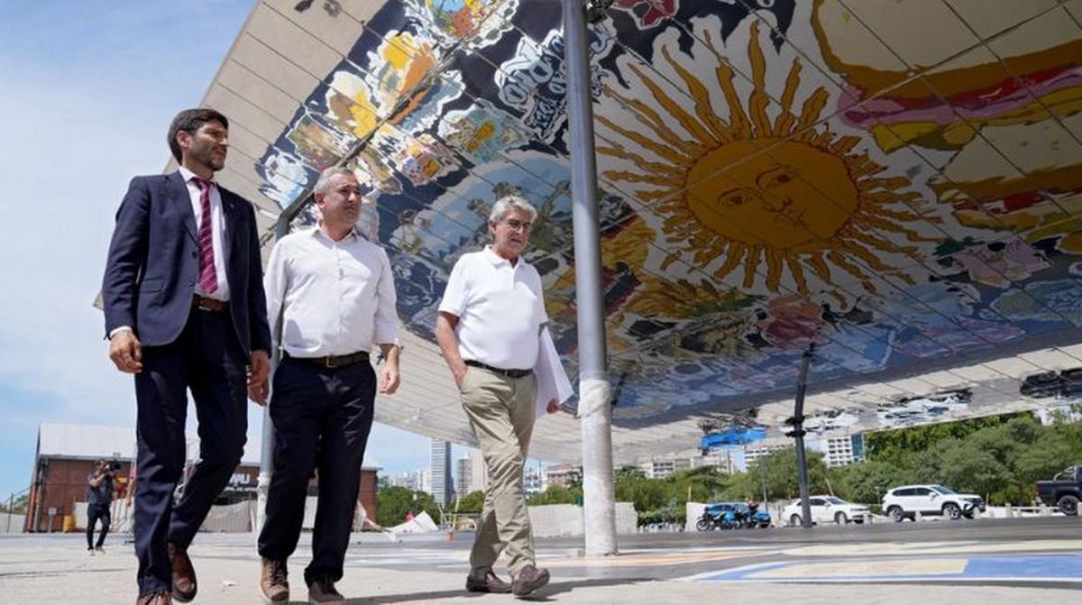 Pullaro recorrió la obra junto a Pablo Javkin.