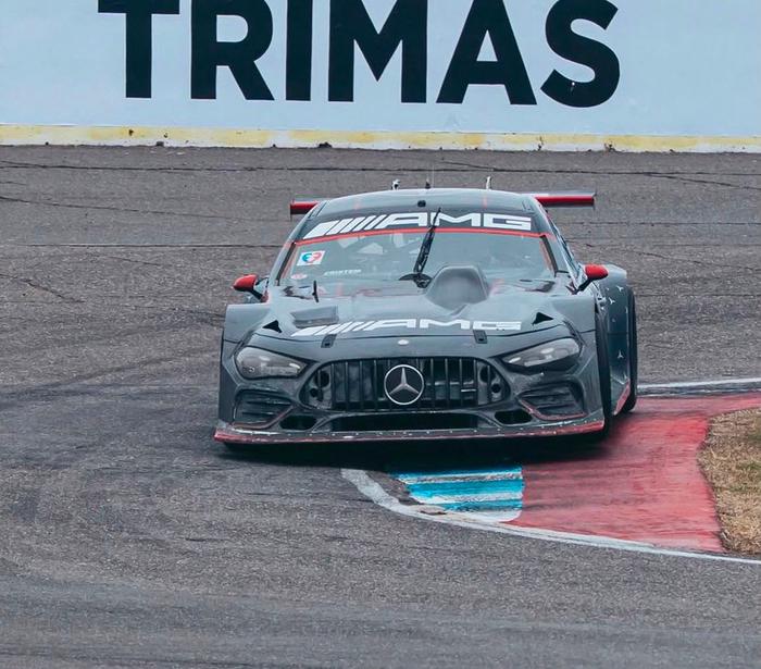Otto Fritzler logra el primer triunfo histórico de Mercedes-Benz en el TC