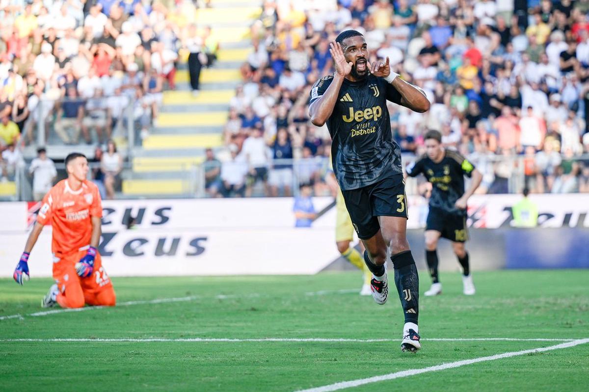 Bremer festeja el único gol del partido.
