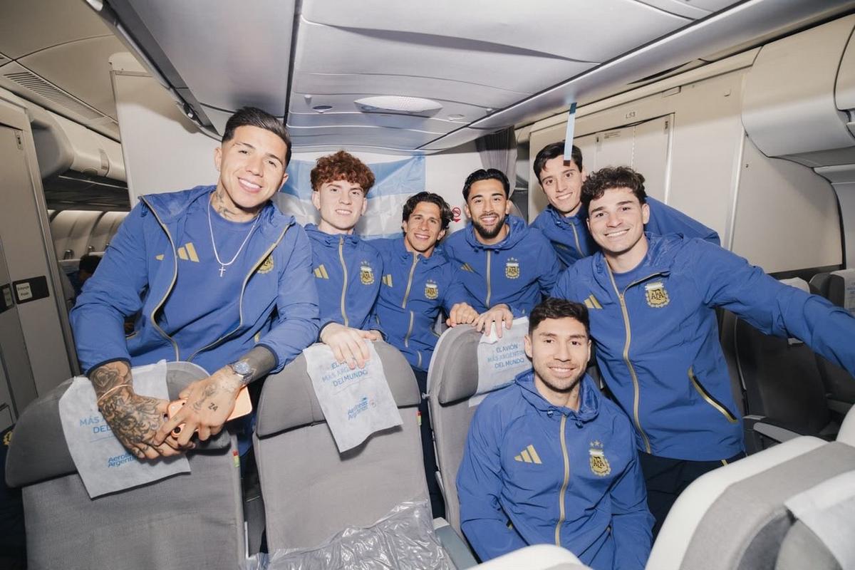 Parte del plantel argentino ya arribó a Kansas (Foto: @Argentina)