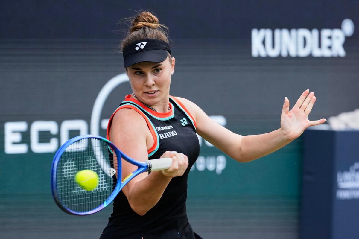 Linda Noskova vence a Jessica Pegula y gana el Abierto de Berlín