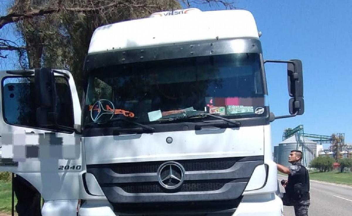 El operativo se realizó sobre la ruta nacional 35. (Foto: Policía)