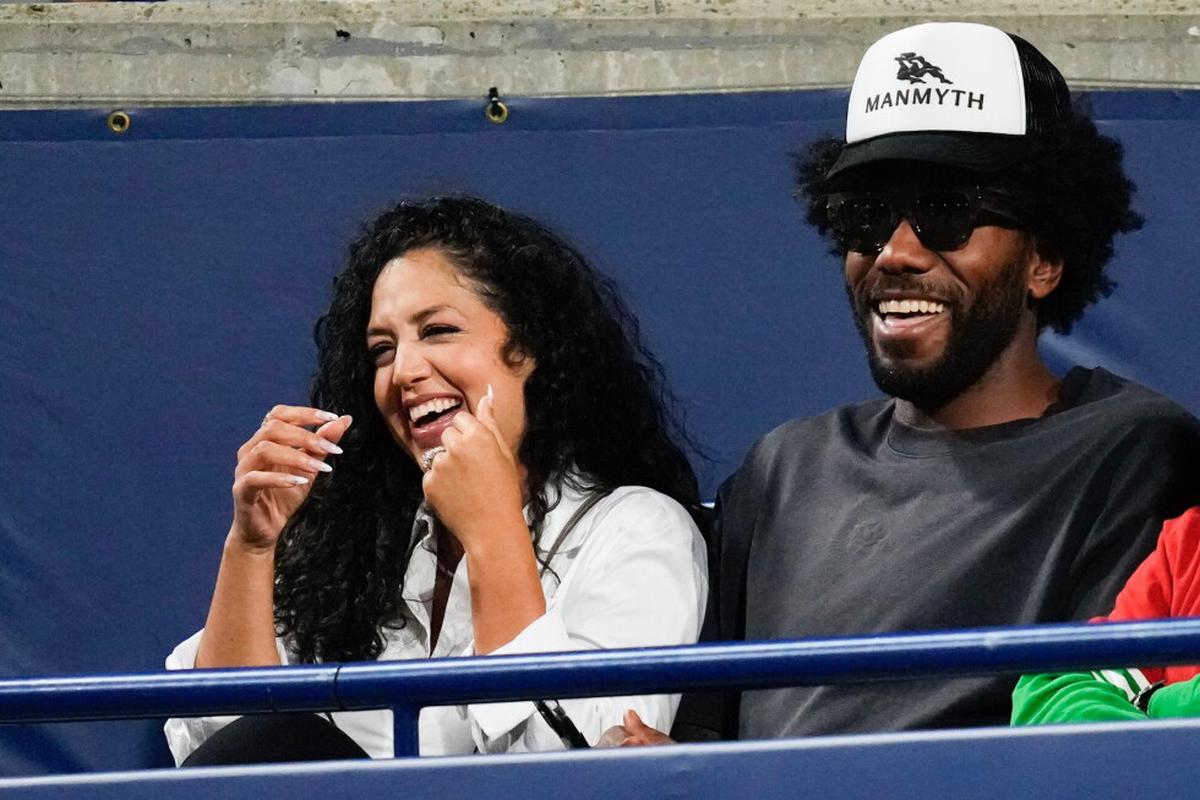 NBA multa a Clippers con 30 millones de dólares y sanciona a Leonard por escándalo de tope salarial