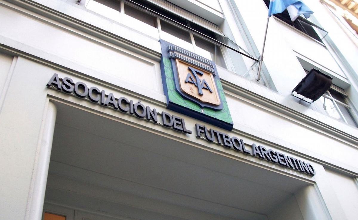 La AFA, alcanzada por una serie de acciones judiciales.