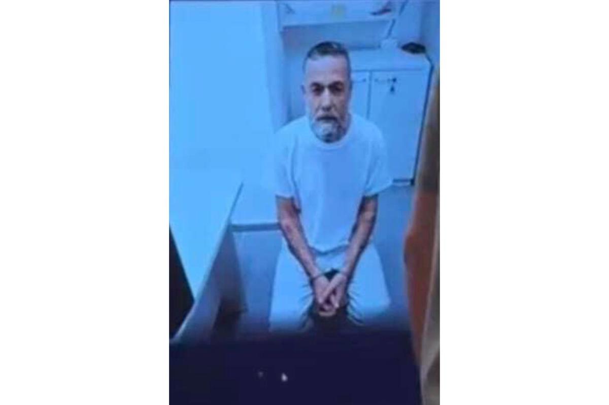 Demacrado, comparece ante corte médico de Gaza; lleva 17 meses detenido sin cargos en Israel