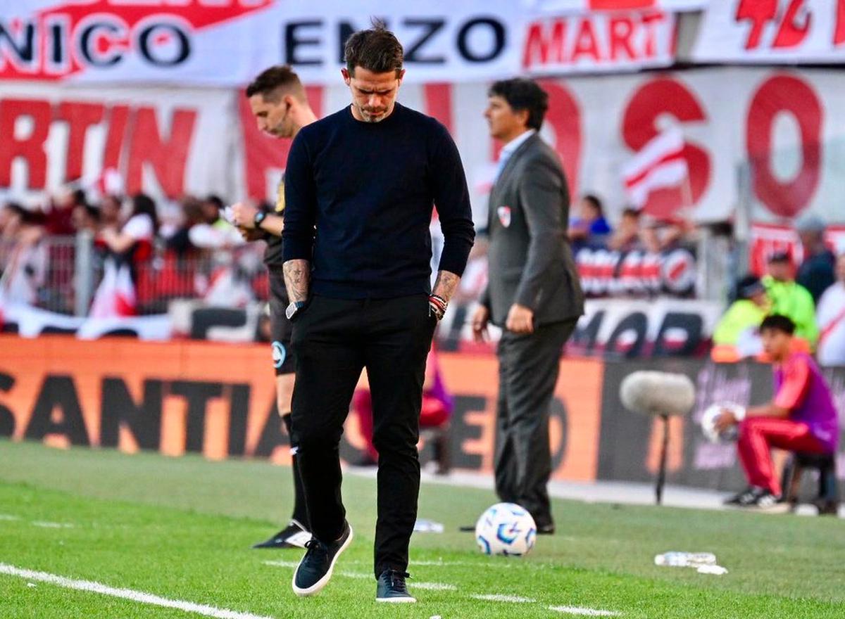 Los 24 entrenadores que dejaron su cargo en este 2025 en la Liga Profesional.