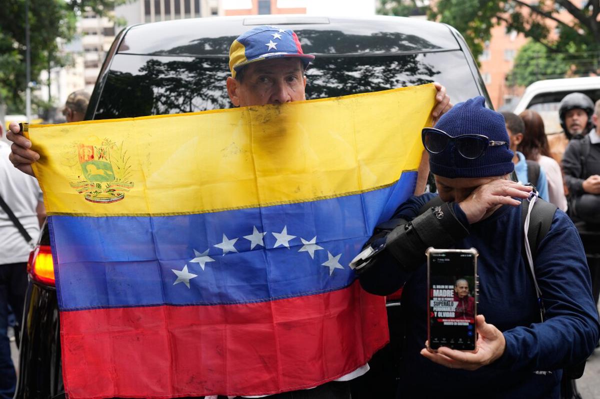 Venezuela planea excarcelar a 300 personas, incluidos algunos detenidos por motivos políticos