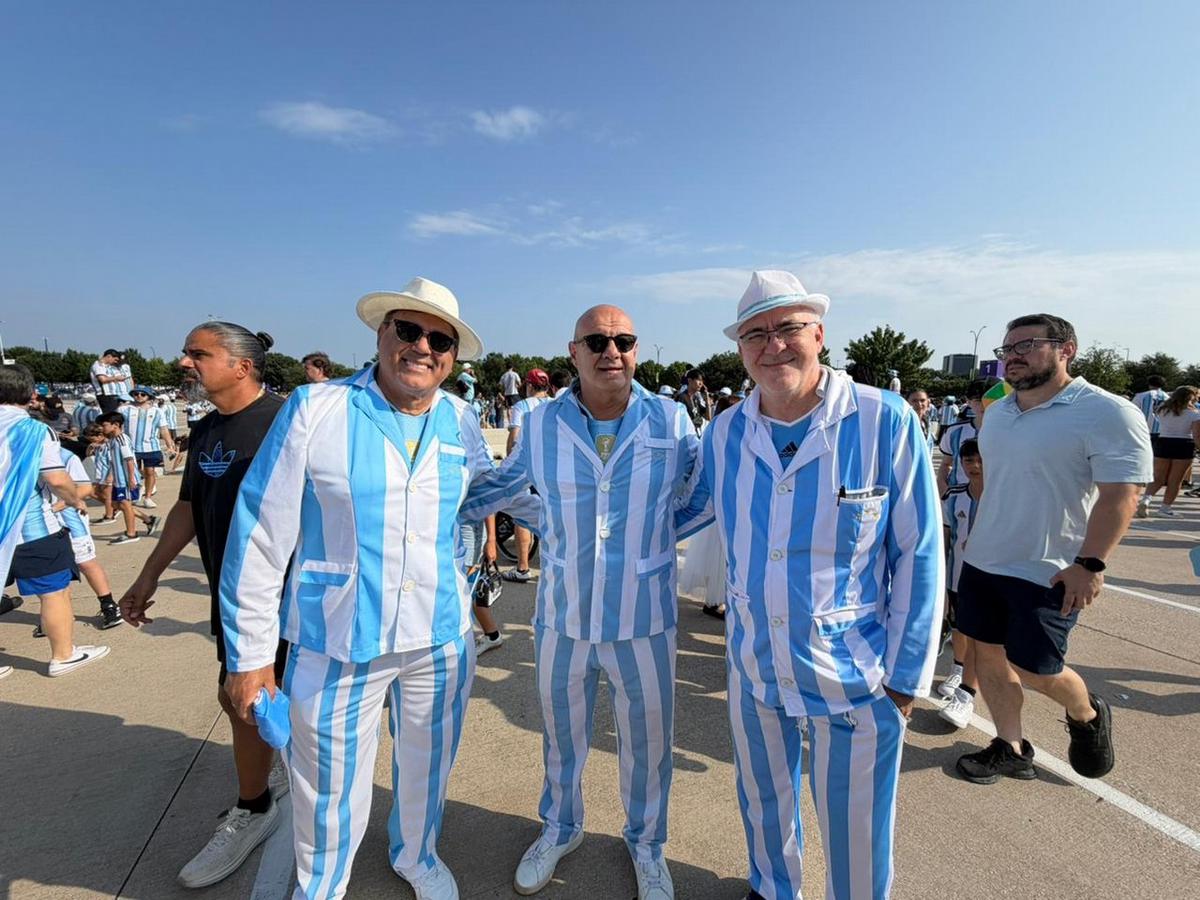 Los hinchas argentinos coparon Dallas.