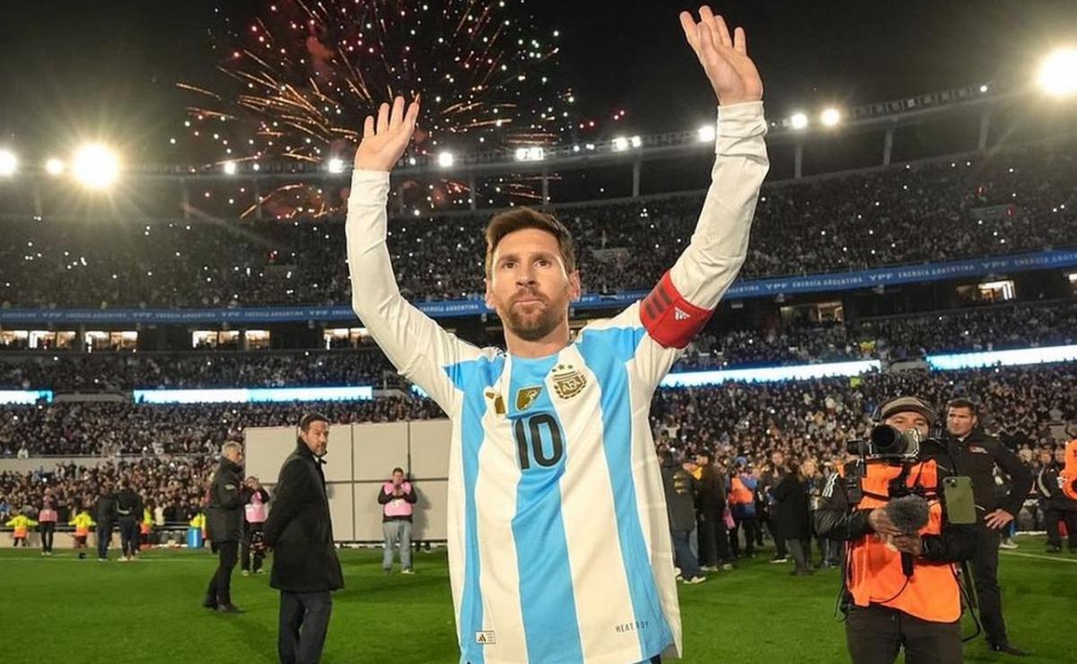 La Selección Argentina se enfoca en los amistosos: qué partido jugaría Messi.