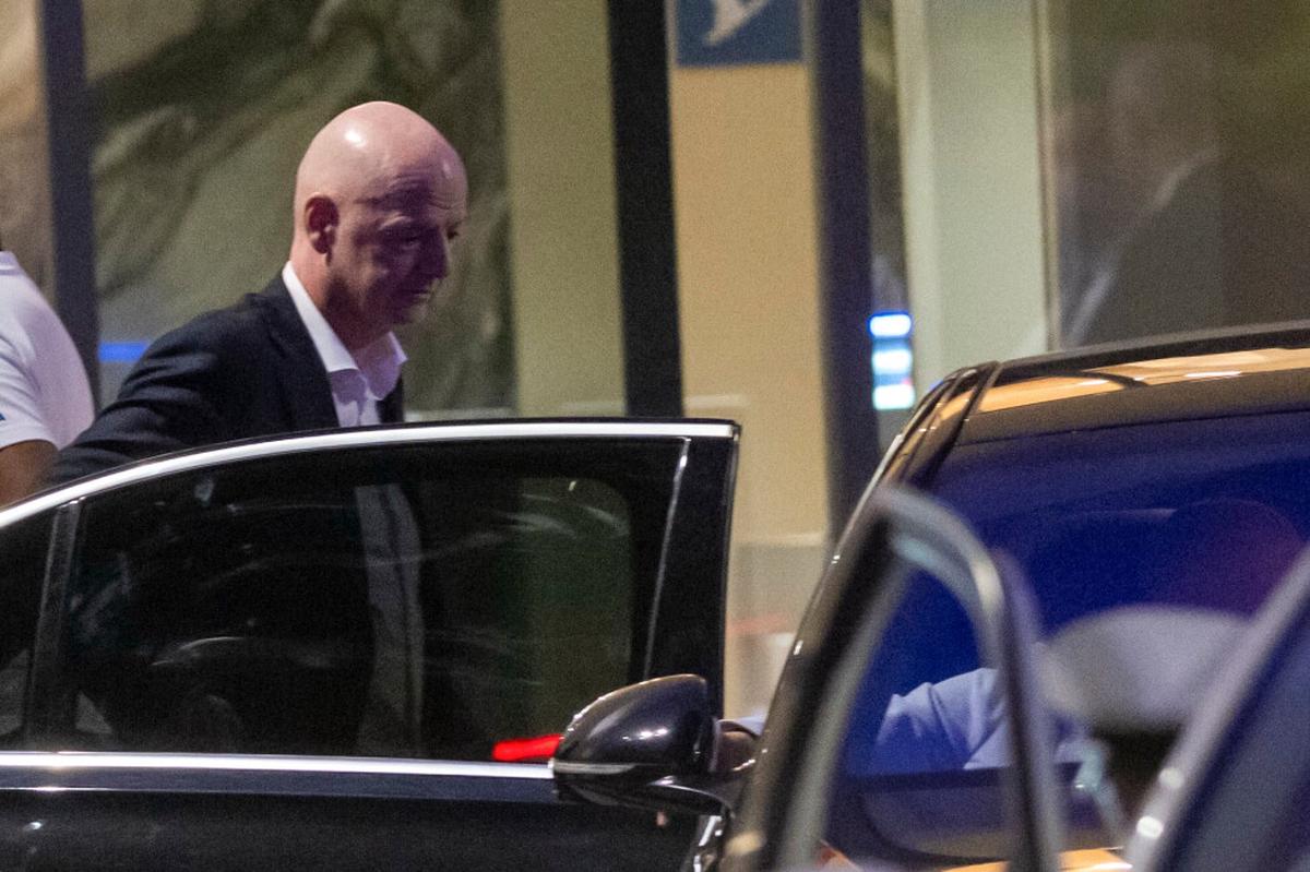 El presidente de la FIFA frena revuelta interna. Ahora viene una elección reñida