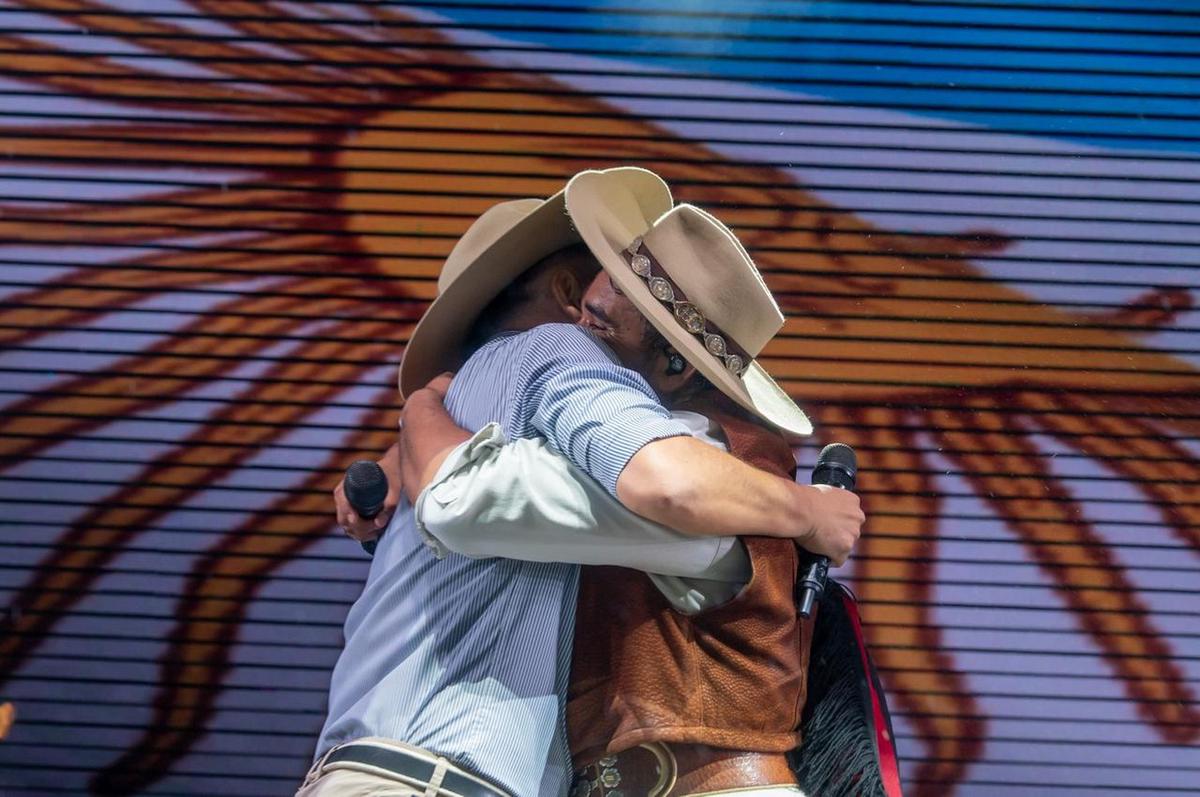 Lázaro Caballero y Christian Herrera cantaron juntos en Jesús María 