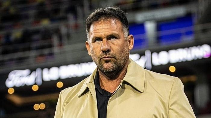 Se fue otro entrenador en Primera y ya son 26 en la temporada