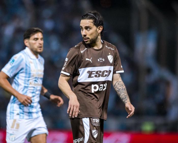 Platense se clasifica a la final de la Copa Argentina tras vencer a Atlético Tucumán en penales
