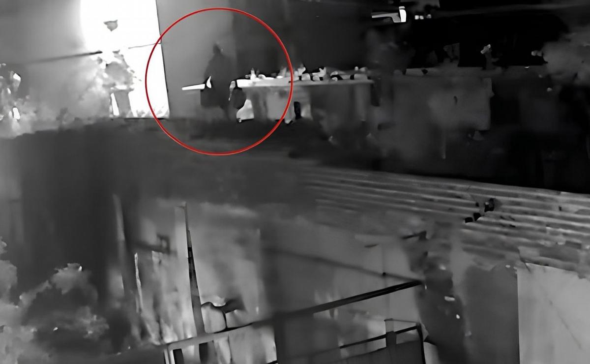 Cámara de seguridad en el Cementerio La Piedad.