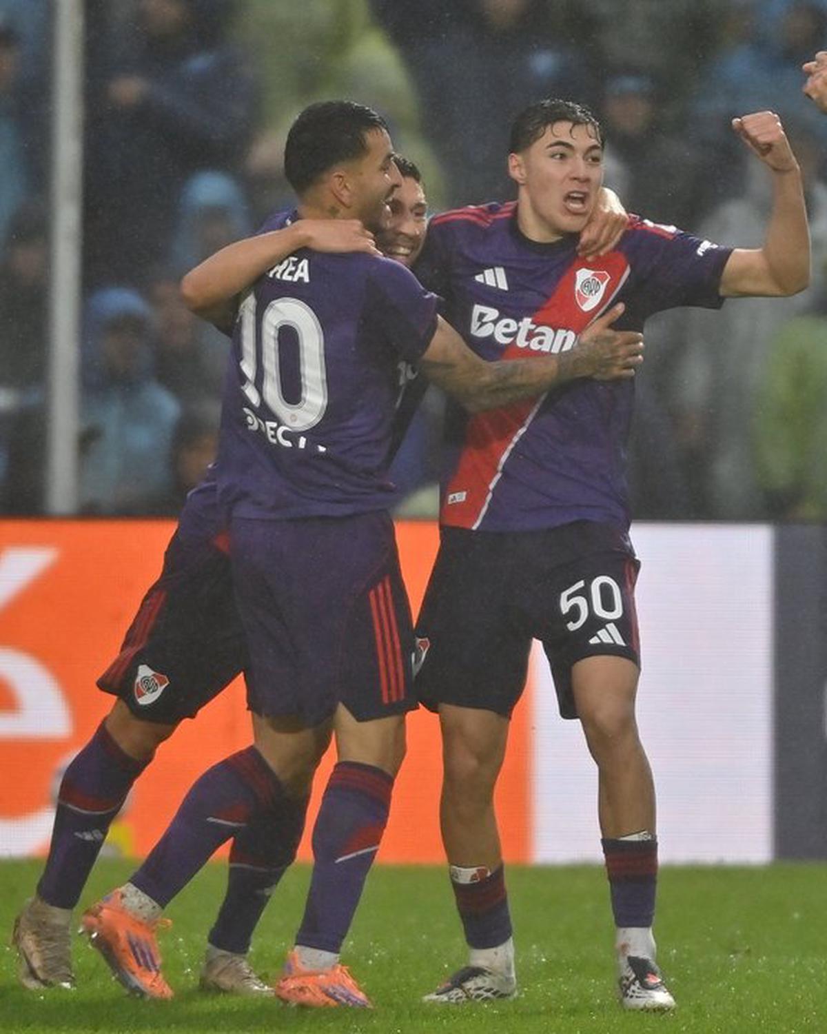 River va por un nuevo triunfo.