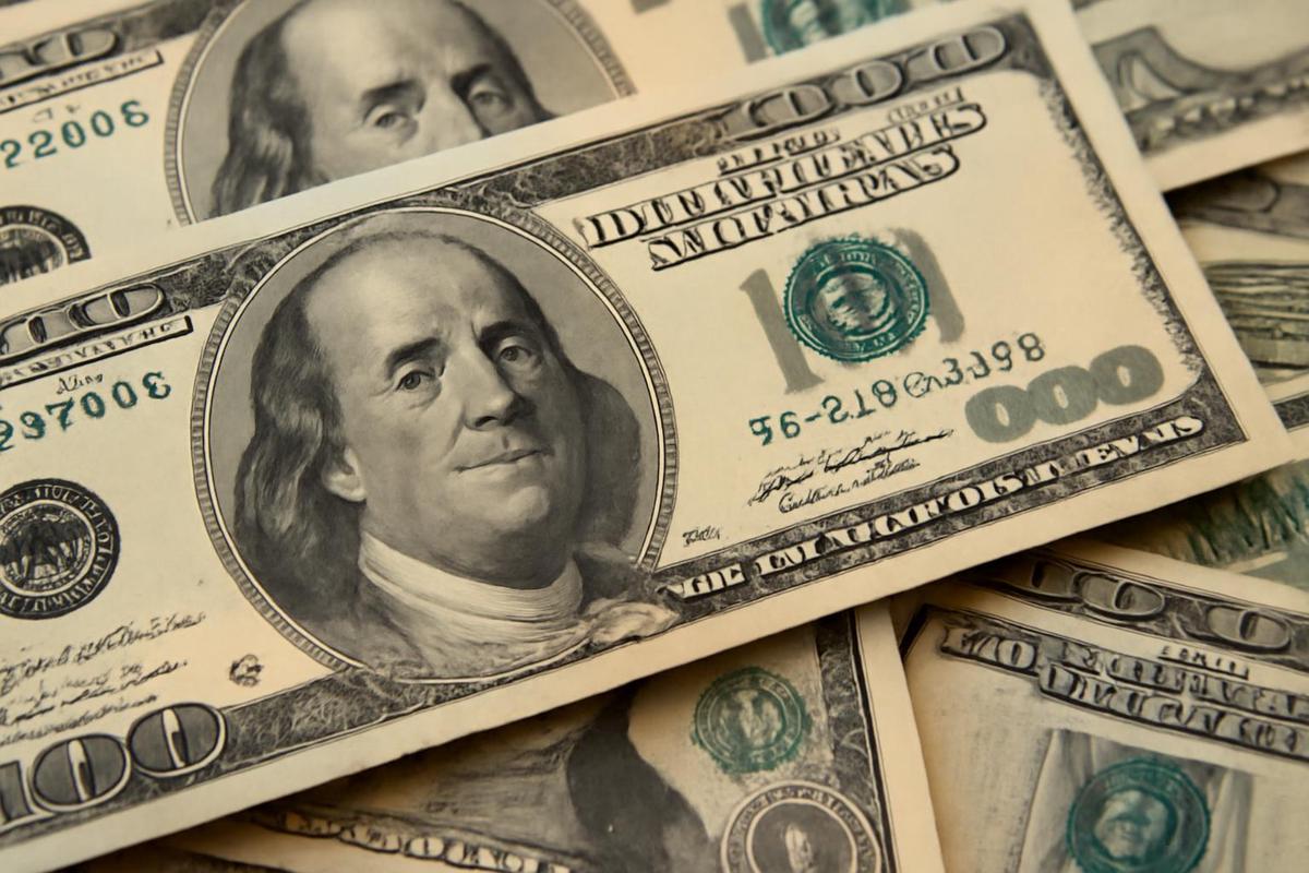 Cotizaciones de dólar en Argentina al 15 de diciembre de 2025