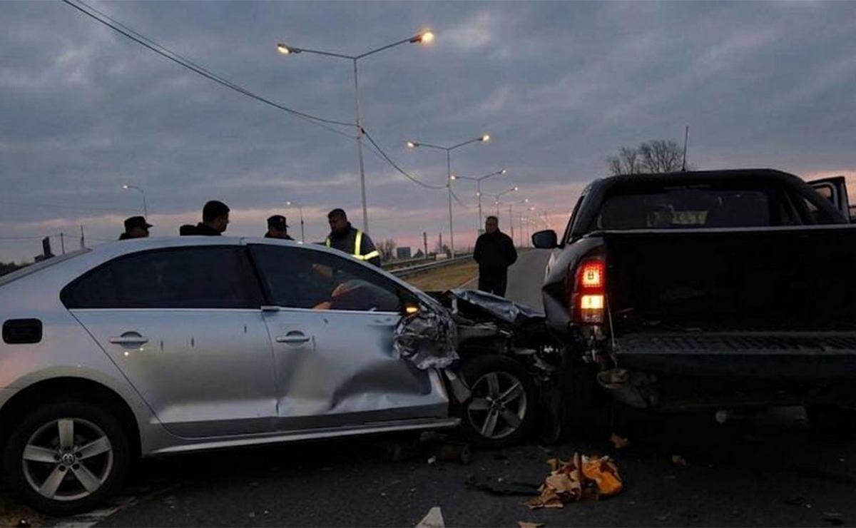 Rosario: Choque en Circunvalación involucró al auto de ministro de Seguridad provincial.