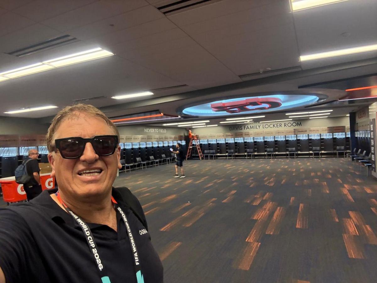 Los primeros enviados de Cadena 3 recorrieron el estadio de Alabama.