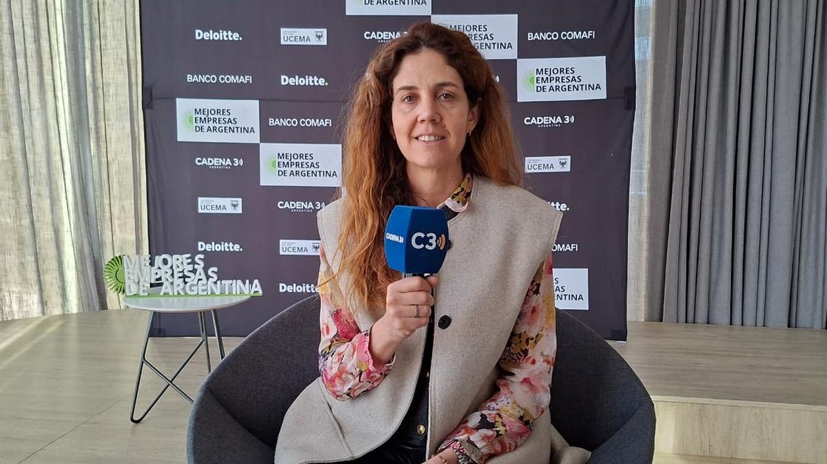 Corina Losada, de Relaciones Institucionales de Cadena 3.