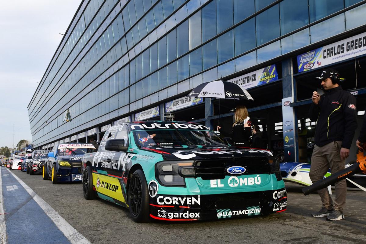 El cordobés Marco Dianda y su Ford Ranger serán locales en el "Cabalén"