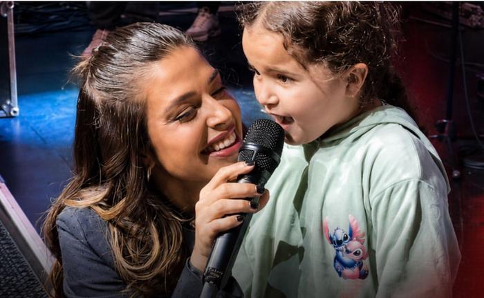 Cumplió su sueño: conoció a Euge Quevedo y terminó cantando con ella