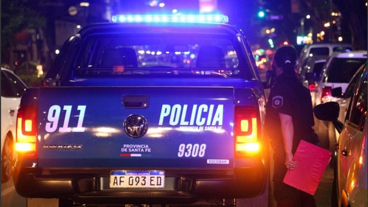 Detienen a nueve policías en Rosario por el incendio de un hombre en 2024