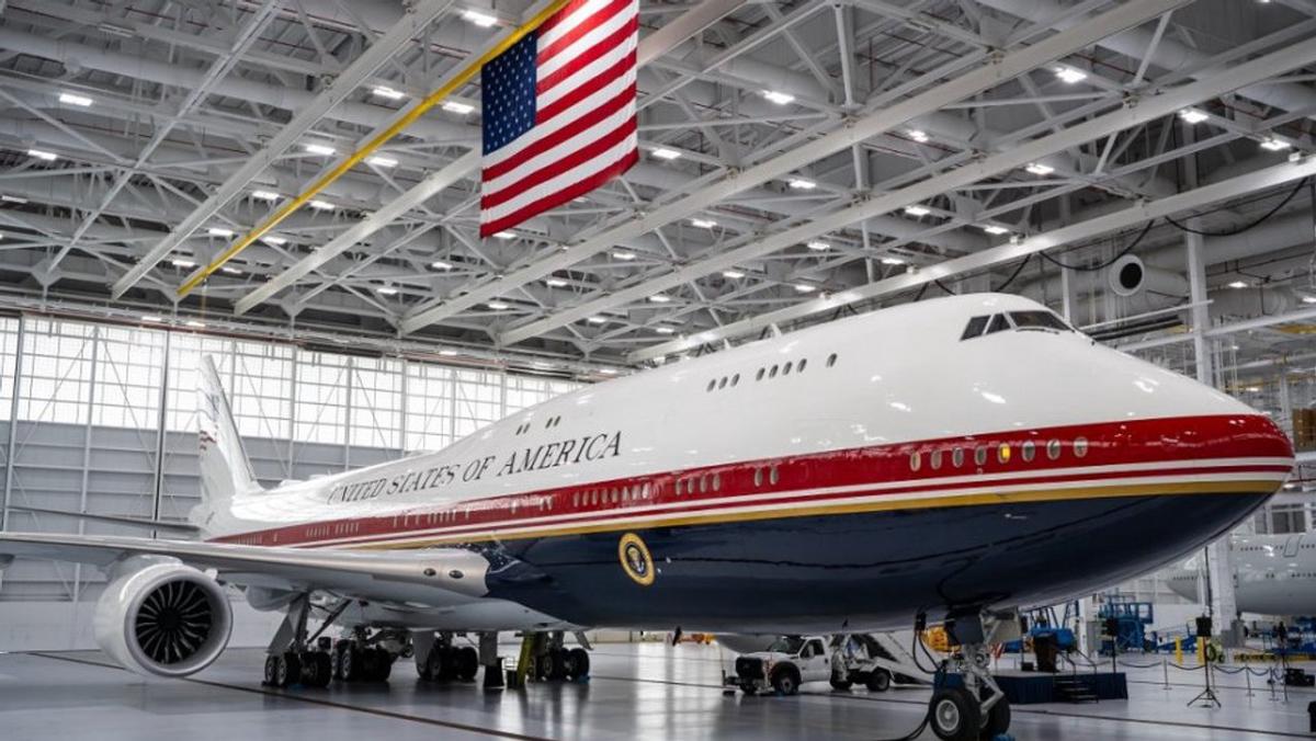 Trump presenta el nuevo Air Force One.