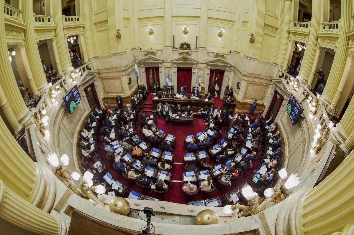 El Senado aprobó cambios en la Ley de Glaciares y el debate pasa a Diputados.