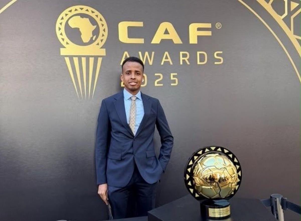 Omar Abdulkadir Artan, árbitro somalí.