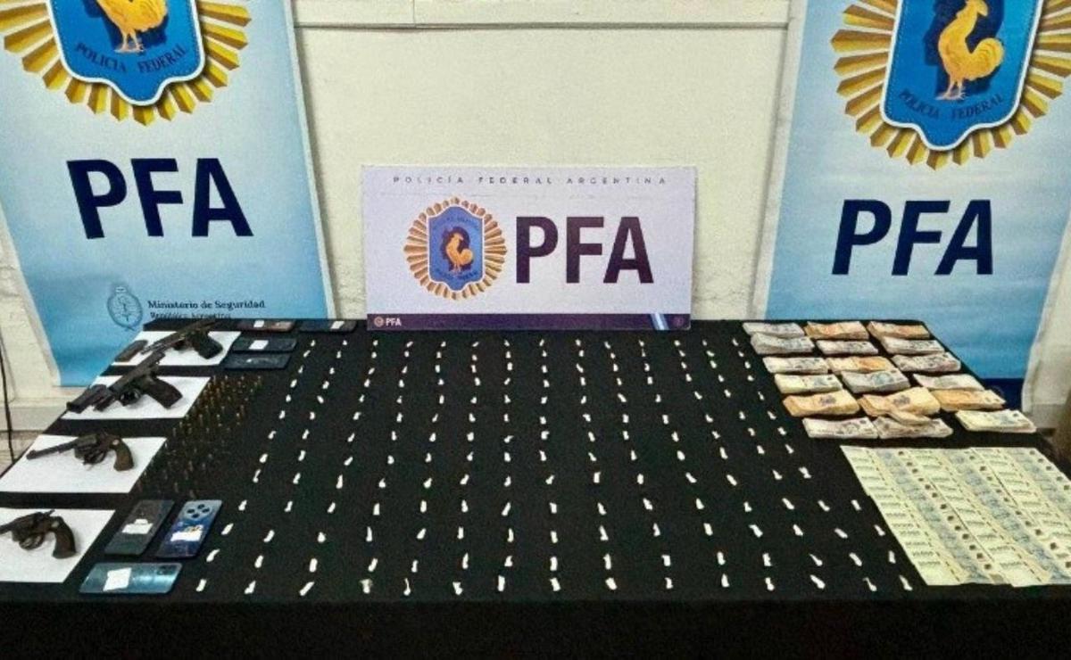 Un hombre recibió seis años de prisión y otras cuatro fueron condenadas a tres años en suspenso.