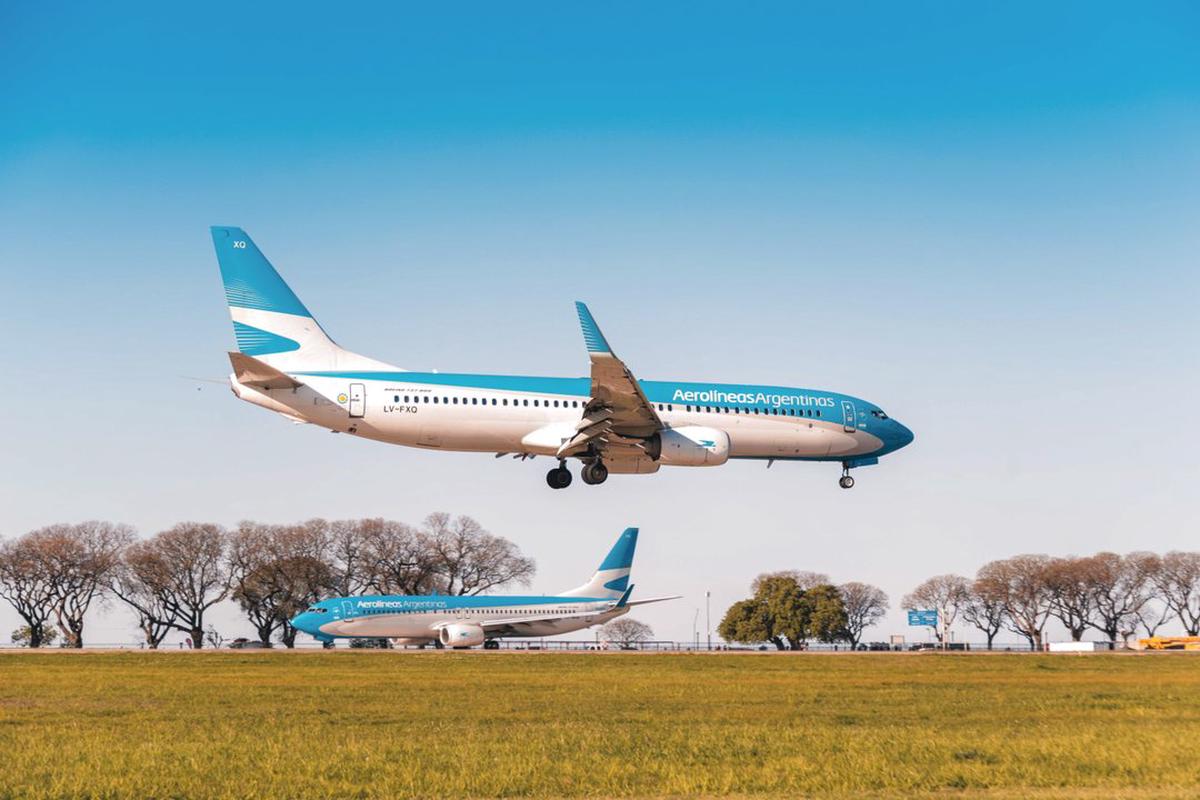 Brasil sancionó a Aerolíneas Argentinas, pero la empresa dice que no afectará los vuelos